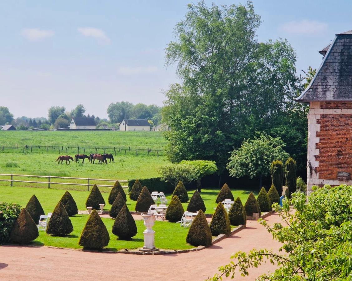 Domaine De L'Orangerie Du Chateau De Motteville Chambres D'Hotes Dış mekan fotoğraf